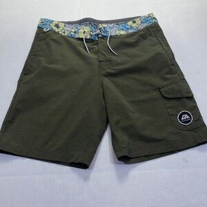 Allyance Men’s Board Shorts Olive Green with flowers.  Size 30